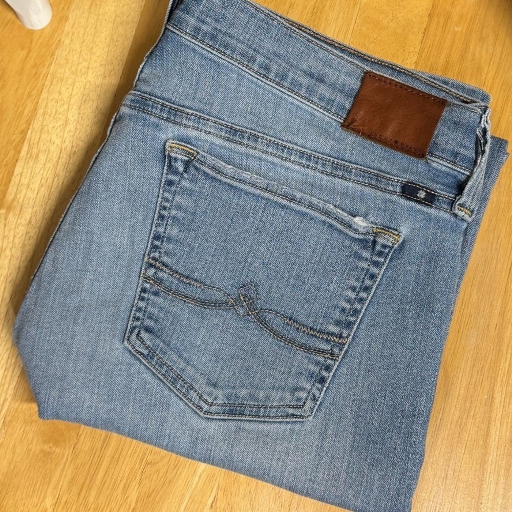 Lucky Brand Sweet Jean Straight Light Wash Denim‎ Jeans 10 30 Mid Rise